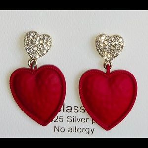 Red heart earring